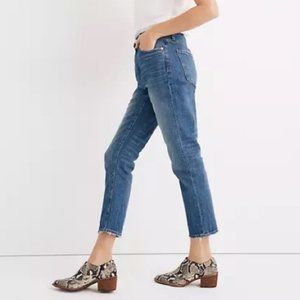 Madewell The High-Rise Slim Straight Leg Boyjean in Lavern  Medium Wash Size 31